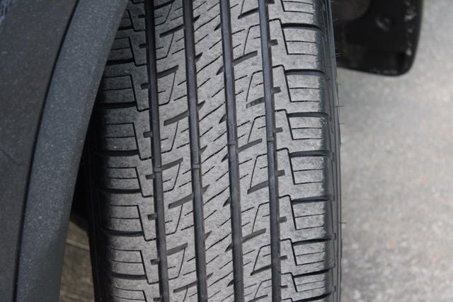 2022 Toyota Highlander Hybrid Platinum