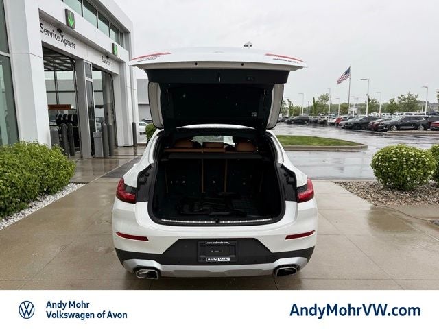 2024 BMW X4 xDrive30i