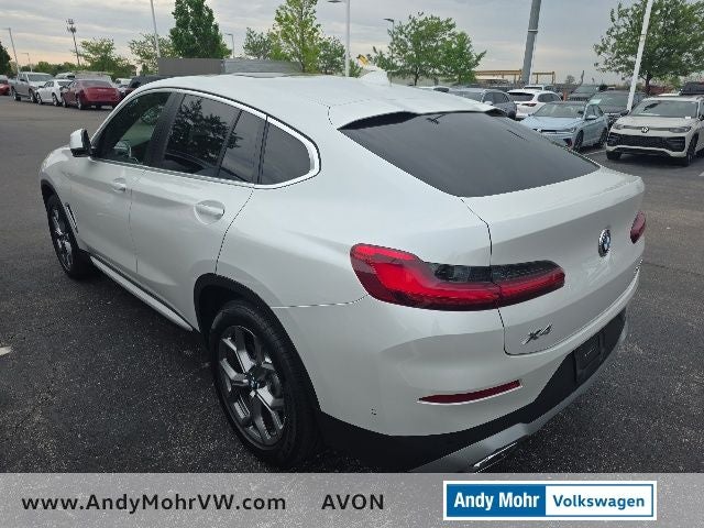 2024 BMW X4 xDrive30i