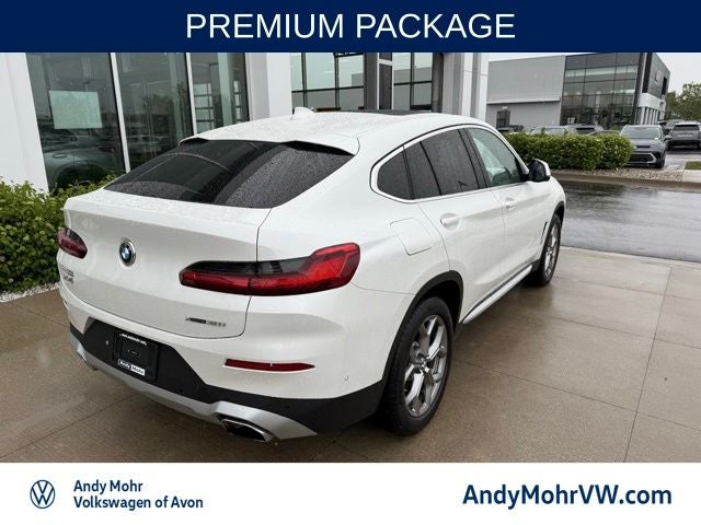 2024 BMW X4 xDrive30i