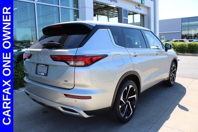 2023 Mitsubishi Outlander SE