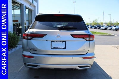 2023 Mitsubishi Outlander SE