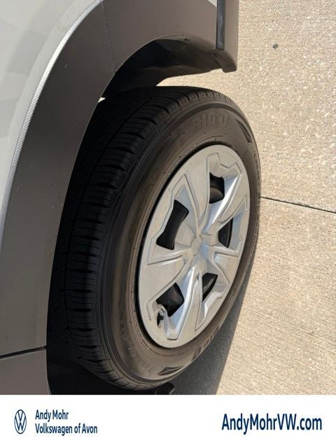 2023 Subaru Forester Base
