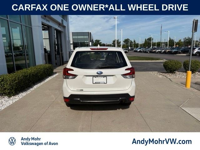 2023 Subaru Forester Base
