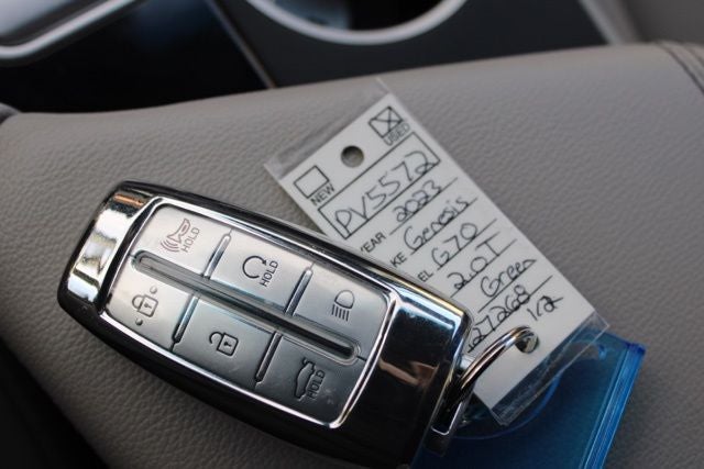 2023 Genesis G70 2.0T