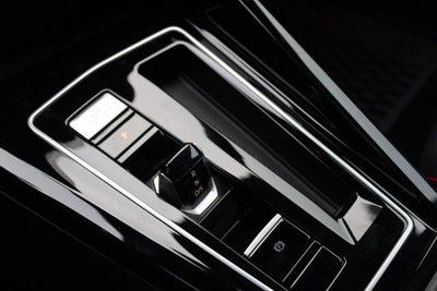 2026 Volkswagen Golf GTI 2.0T SE