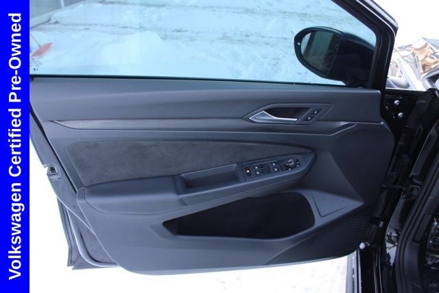 2024 Volkswagen Golf GTI 2.0T SE