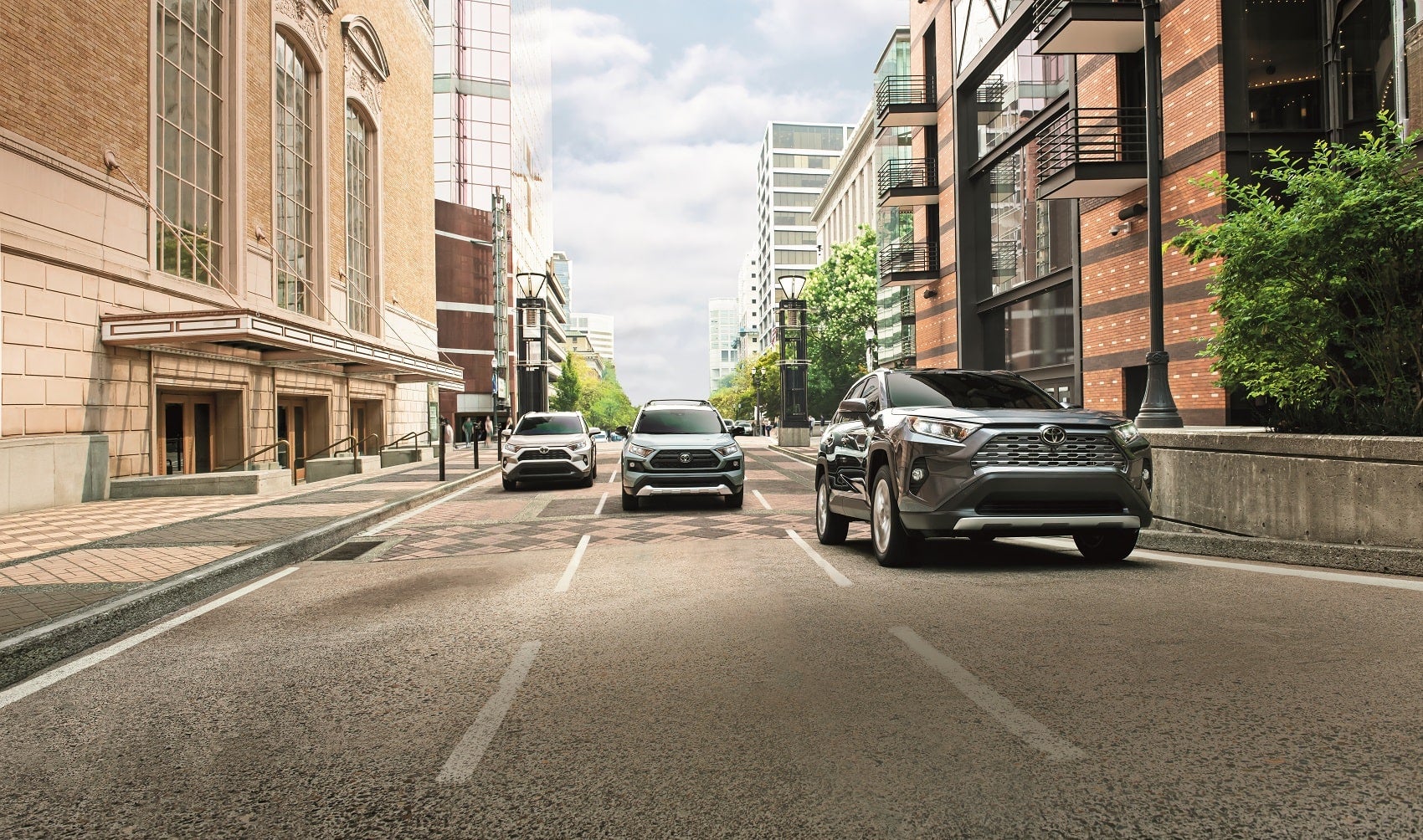 Toyota RAV4 vs Jeep Cherokee