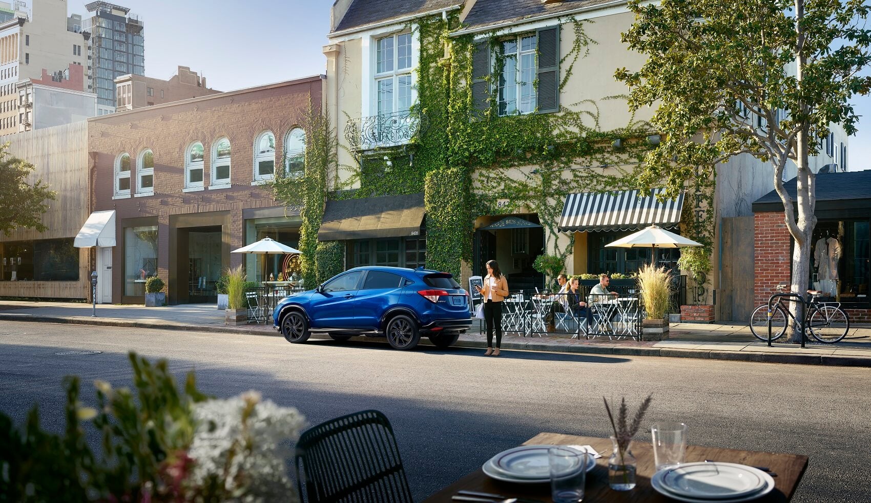 VW Tiguan vs HR-V Specs