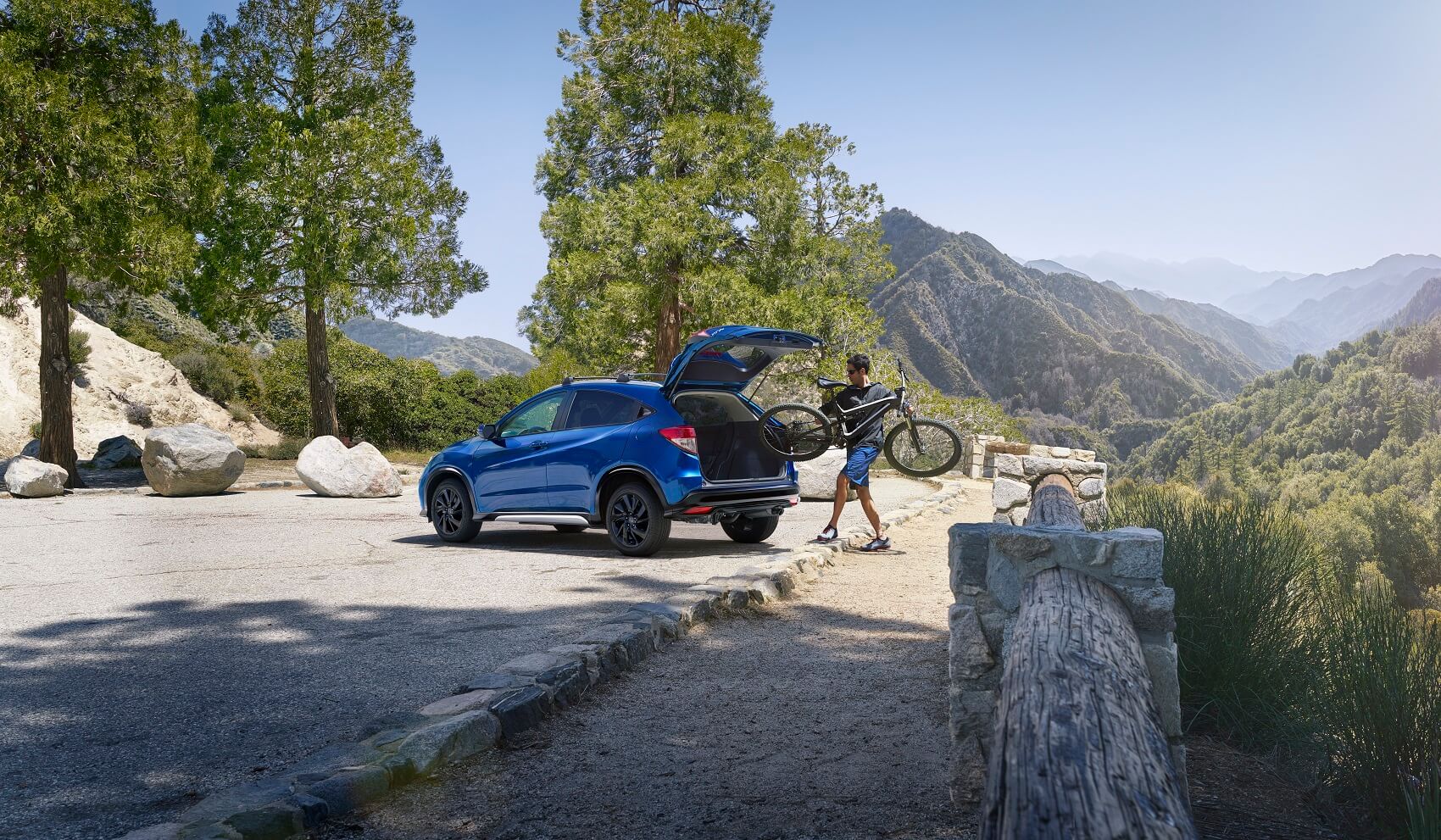 VW Tiguan vs Honda HR-V Safety