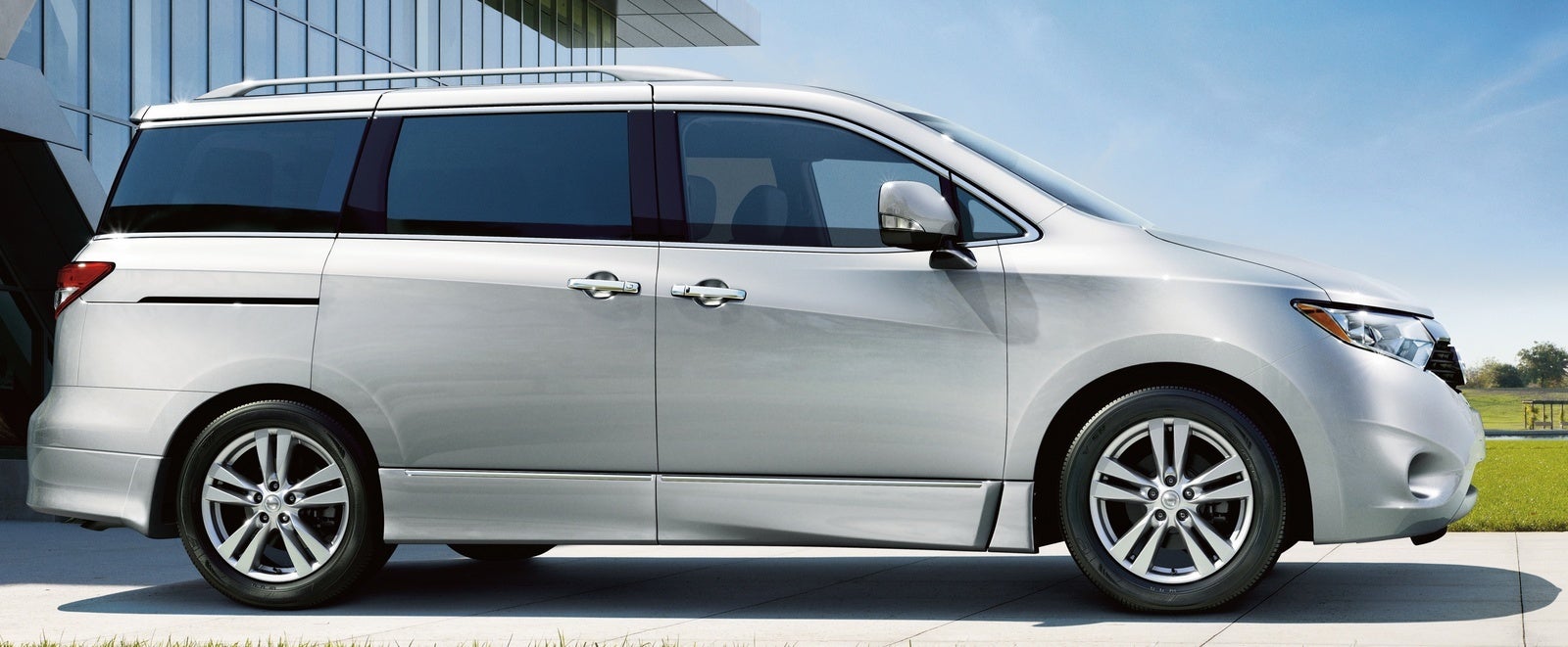 2015 Nissan Quest vs. 2015 Toyota Sienna | Andy Mohr