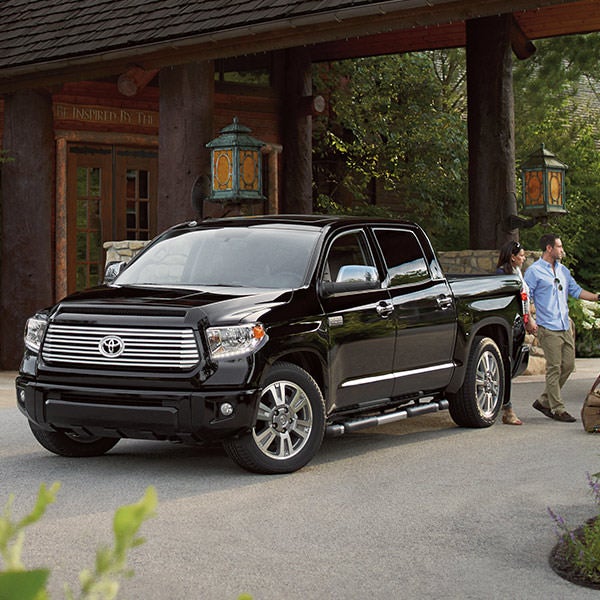 black Toyota Tundra